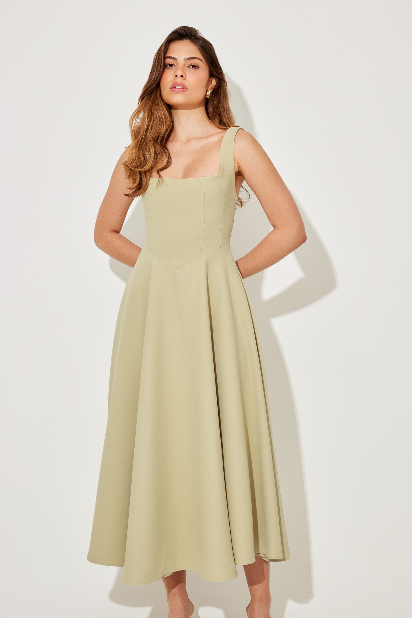 Rive™ | Robe midi fluide intemporelle